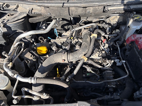Nissan Qashqai 14 of 17