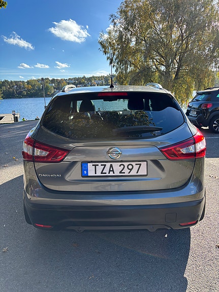 Nissan Qashqai 5 of 17
