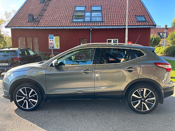 Nissan Qashqai 2 of 17