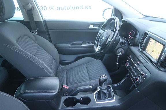 Kia Sportage 8 of 27