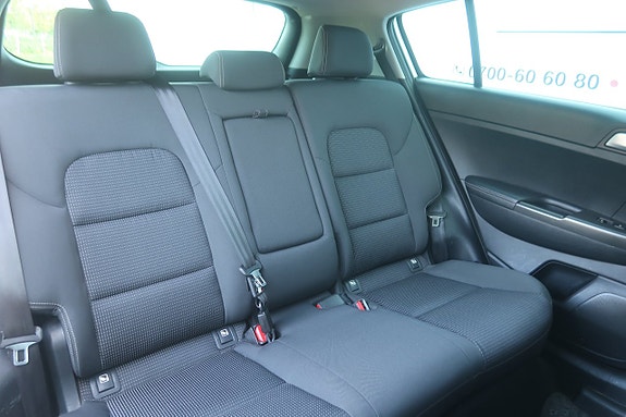 Kia Sportage 10 of 27