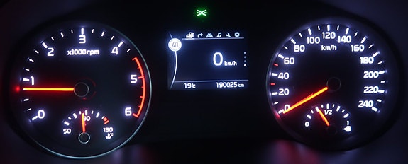 Kia Sportage 11 of 27