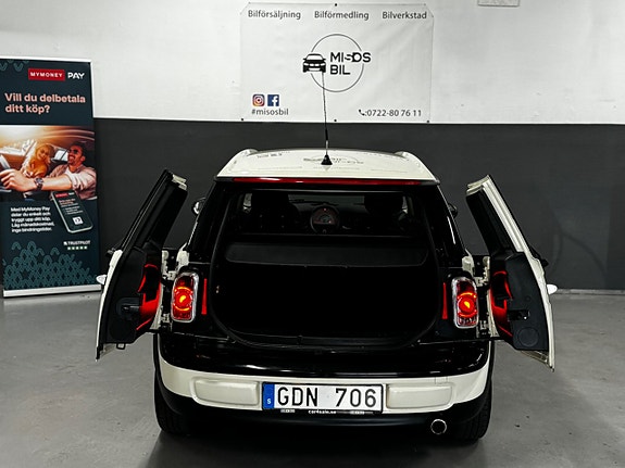 MINI Clubman One 11 of 29