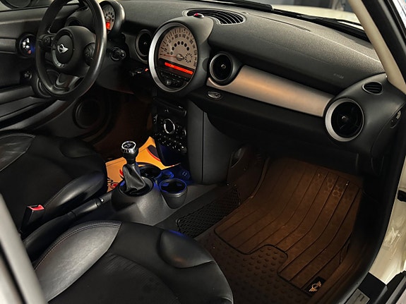 MINI Clubman One 18 of 29