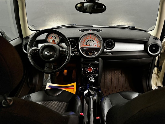 MINI Clubman One 22 of 29