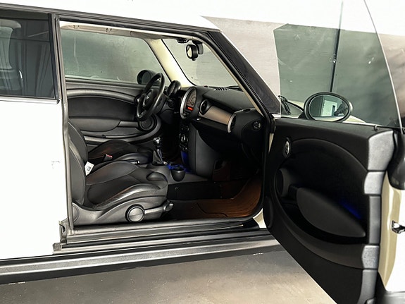 MINI Clubman One 17 of 29