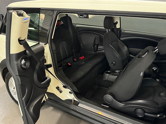 MINI Clubman One 20 of 29