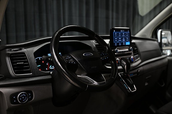 Ford Transit Custom 21 of 30