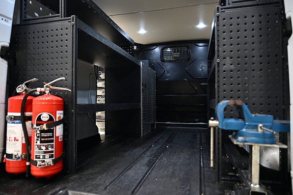 Ford Transit Custom 13 of 30