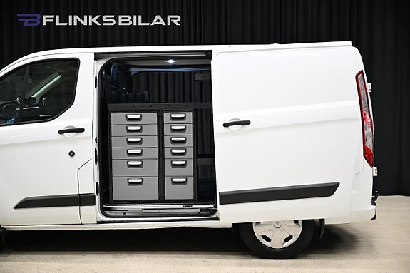 Ford Transit Custom 6 of 30