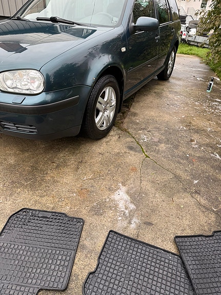 Volkswagen Golf IV 4 of 12