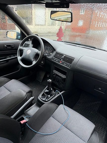 Volkswagen Golf IV 11 of 12