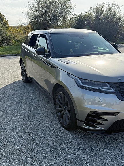 Land Rover Range Rover Velar 20 of 30