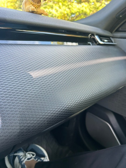 Land Rover Range Rover Velar 2 of 30