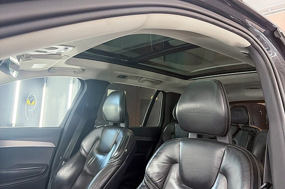 Volvo XC90 18 of 20