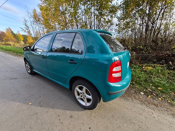 Skoda Fabia 5 of 16