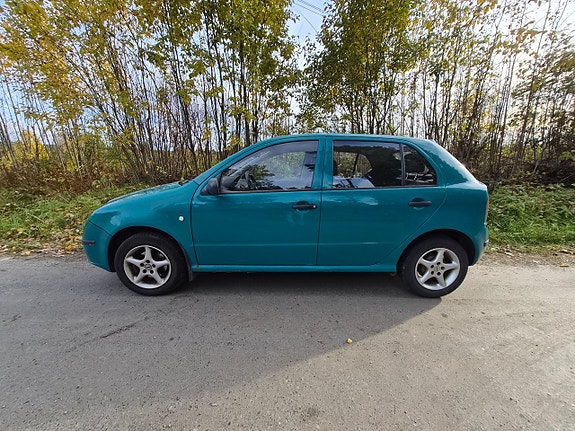 Skoda Fabia 4 of 16