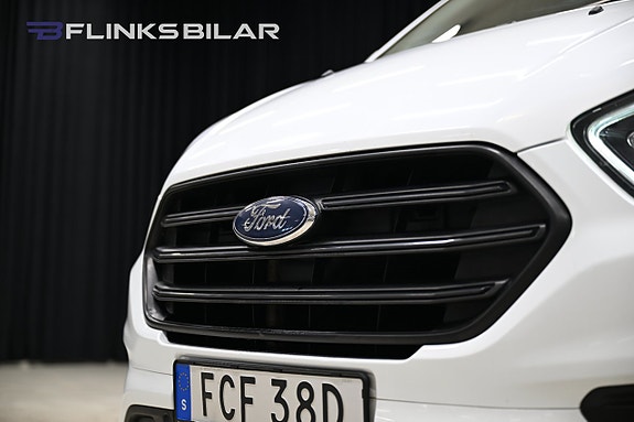 Ford Transit Custom 3 of 30