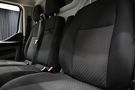 Ford Transit Custom 22 of 30