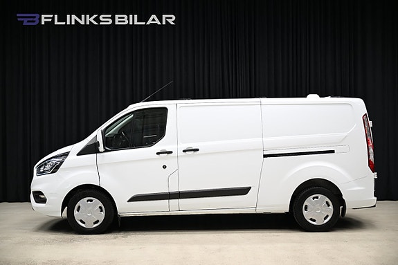 Ford Transit Custom 2 of 30