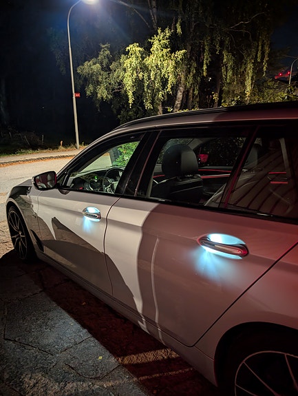 BMW 520d 3 of 18
