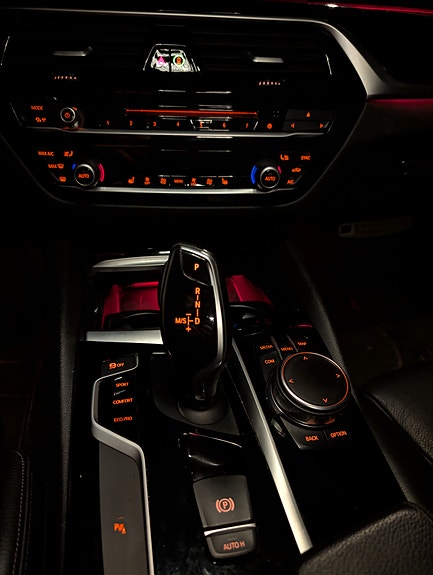 BMW 520d 13 of 18