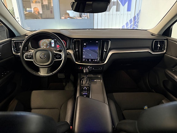 Volvo V60 16 of 23