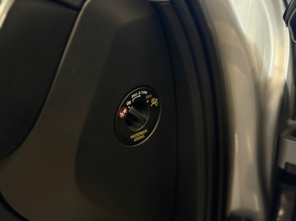 Volvo V60 18 of 23