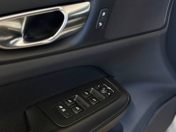 Volvo V60 15 of 23