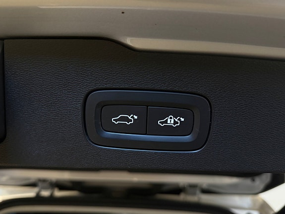 Volvo V60 17 of 23