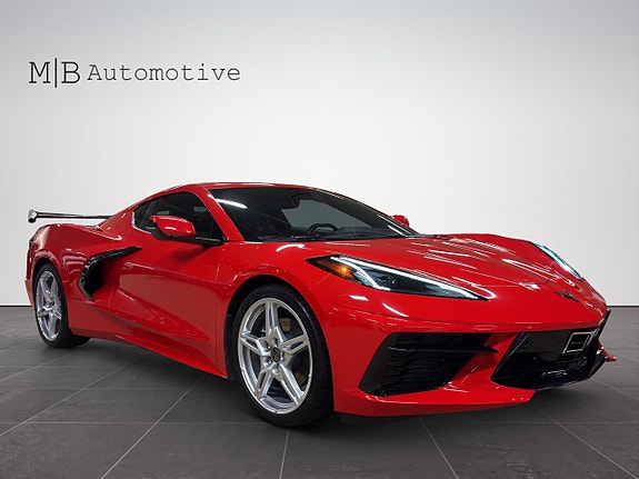 Chevrolet Corvette 8 of 17