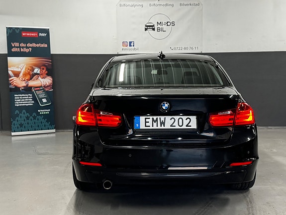 BMW 320d 9 of 23