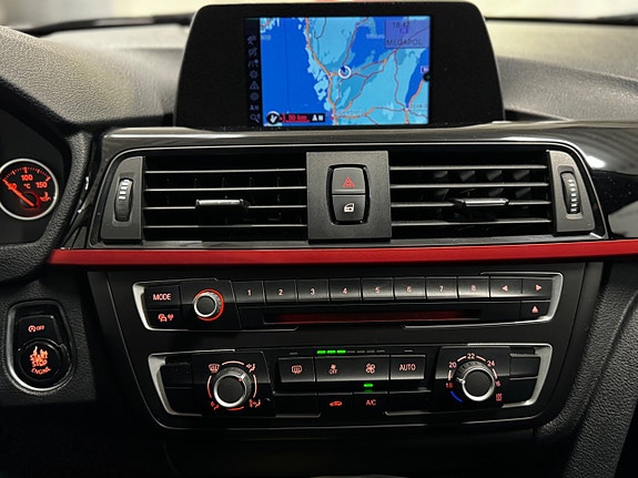 BMW 320d 20 of 23
