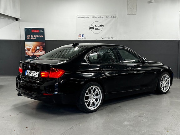 BMW 320d 10 of 23