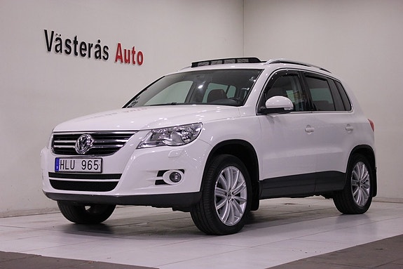 Volkswagen Tiguan 2 of 29