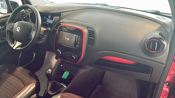 Renault Captur 12 of 25