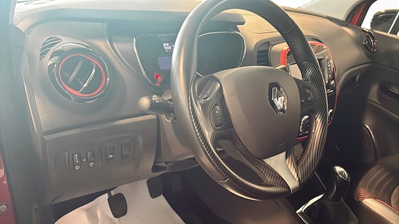 Renault Captur 13 of 25