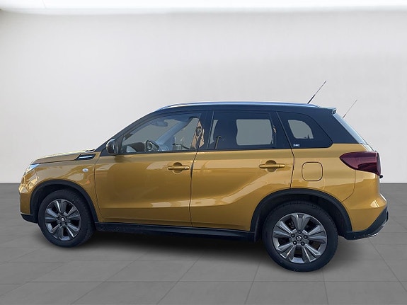 Suzuki Vitara 2 of 9