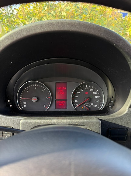 Volkswagen Crafter 8 of 8