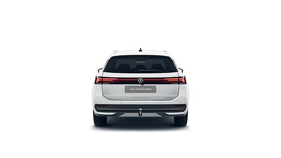 Volkswagen Passat 4 of 11