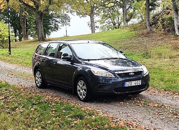 Ford Focus 3 of 16
