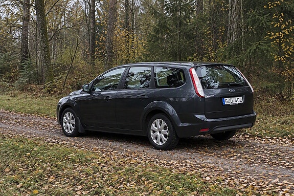 Ford Focus 4 of 16
