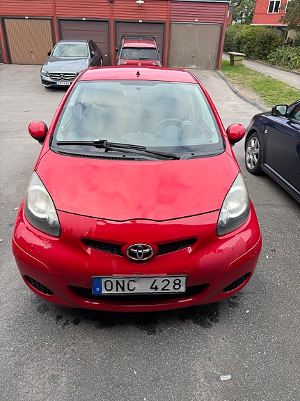 Toyota Aygo 3 of 5