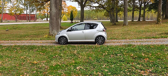 Toyota Aygo 11 of 18