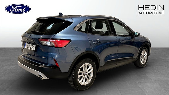 Ford Kuga 2 of 9
