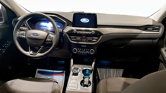 Ford Kuga 4 of 9