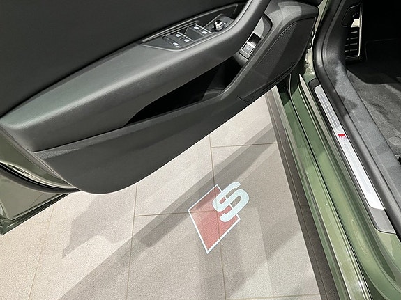 Audi A5 7 of 16