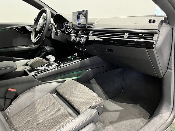 Audi A5 12 of 16