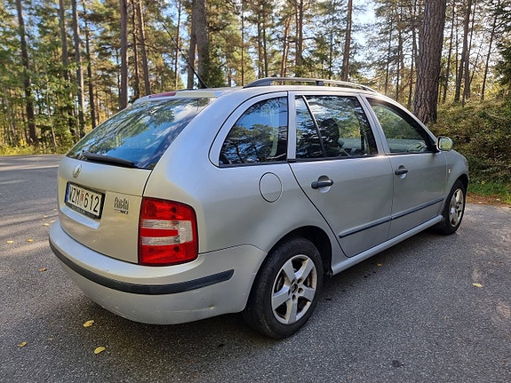Skoda Fabia 5 of 11