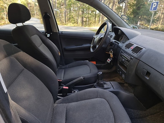 Skoda Fabia 10 of 11